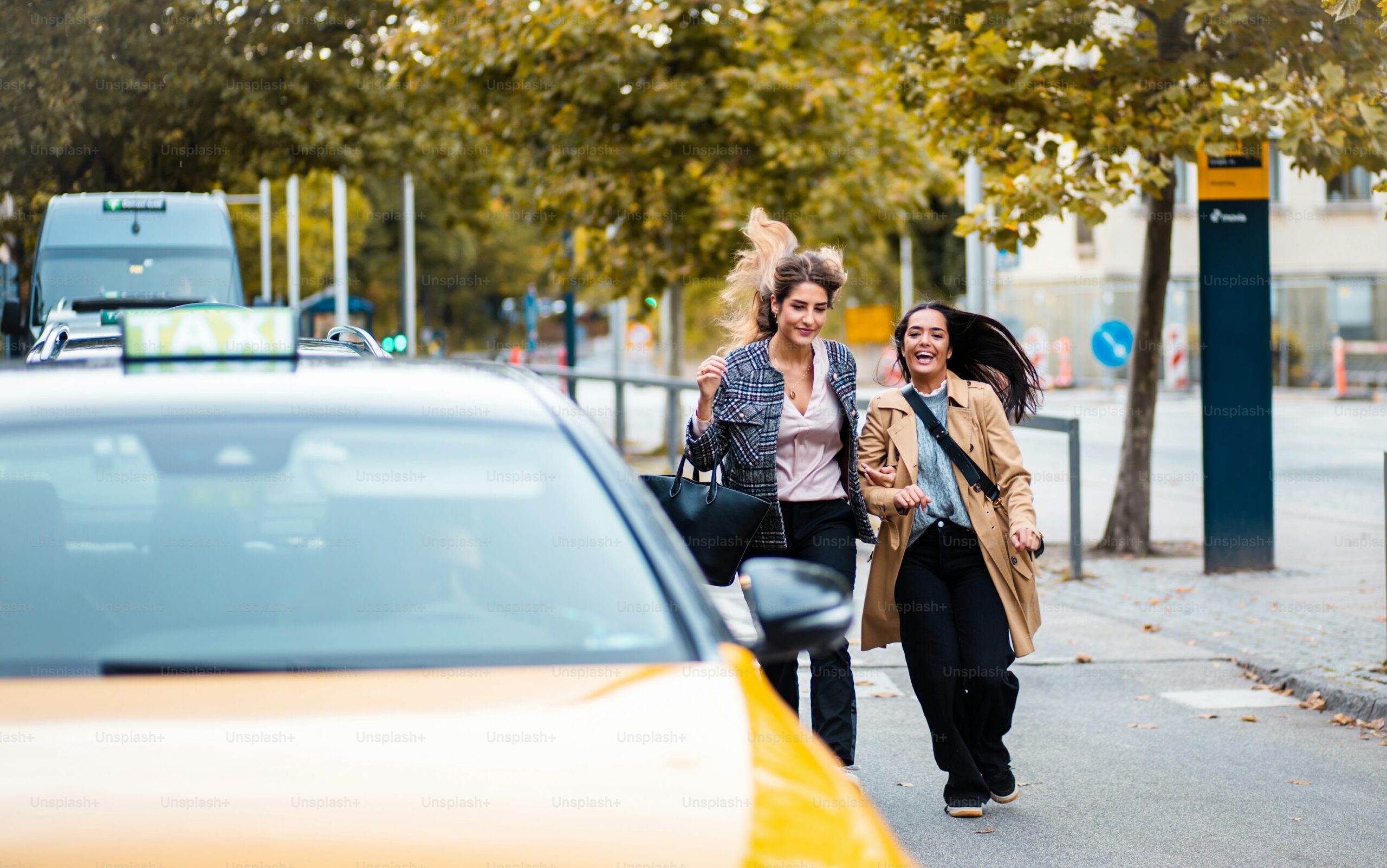 SouthSide Airport Taxi | Kwinana Town Centre Airport Taxi Transfers